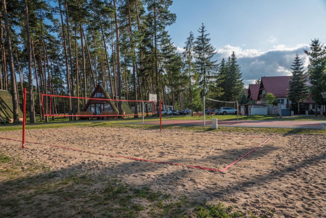 Resort Niegocin Wilkasy Exterior photo