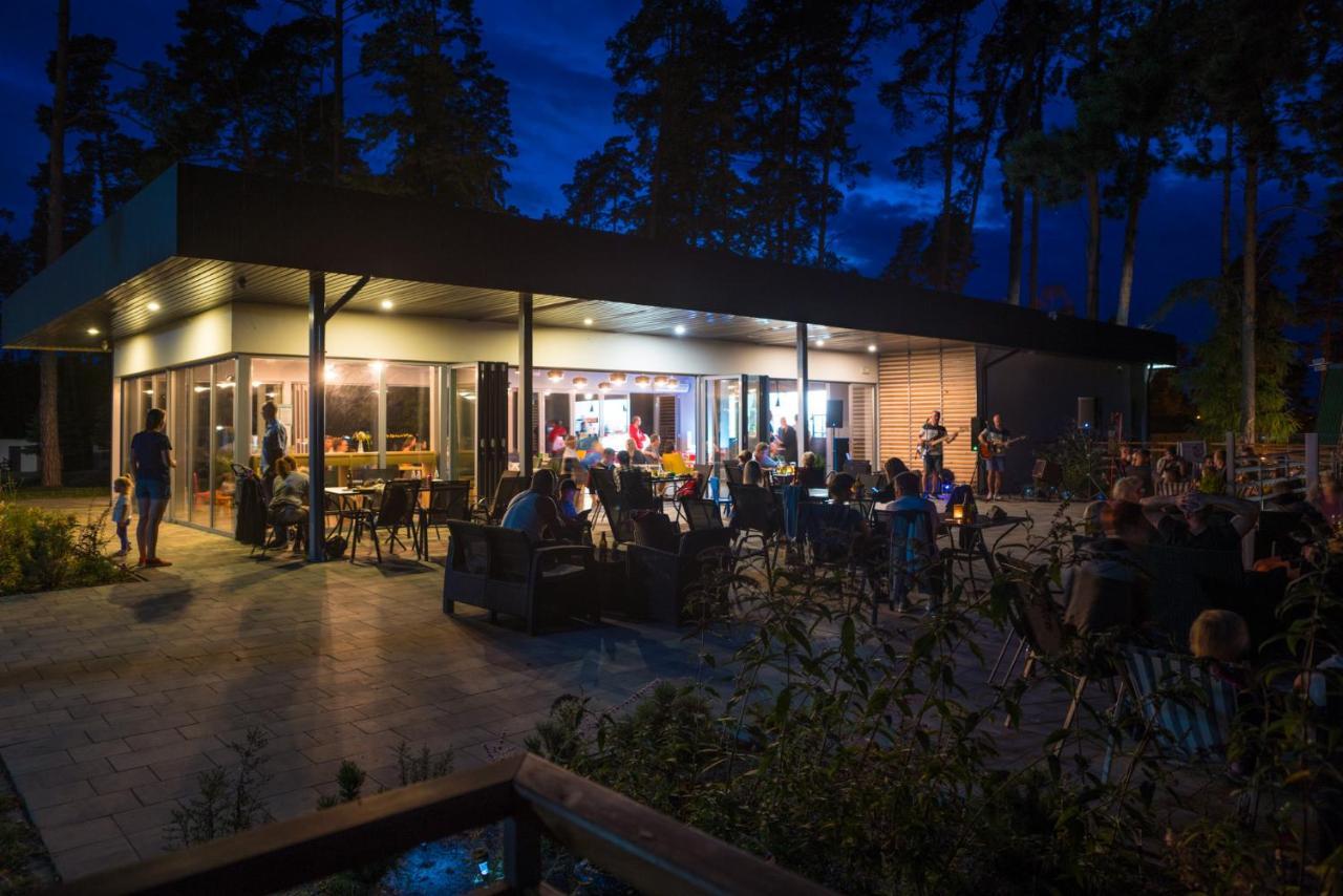 Resort Niegocin Wilkasy Exterior photo
